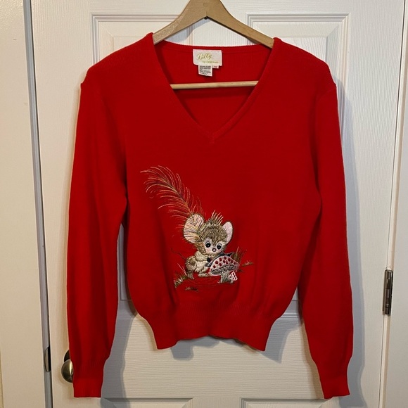VTG Lilly of California red v neck acrylic sweater w/ embroidered mouse sz M - Picture 1 of 8